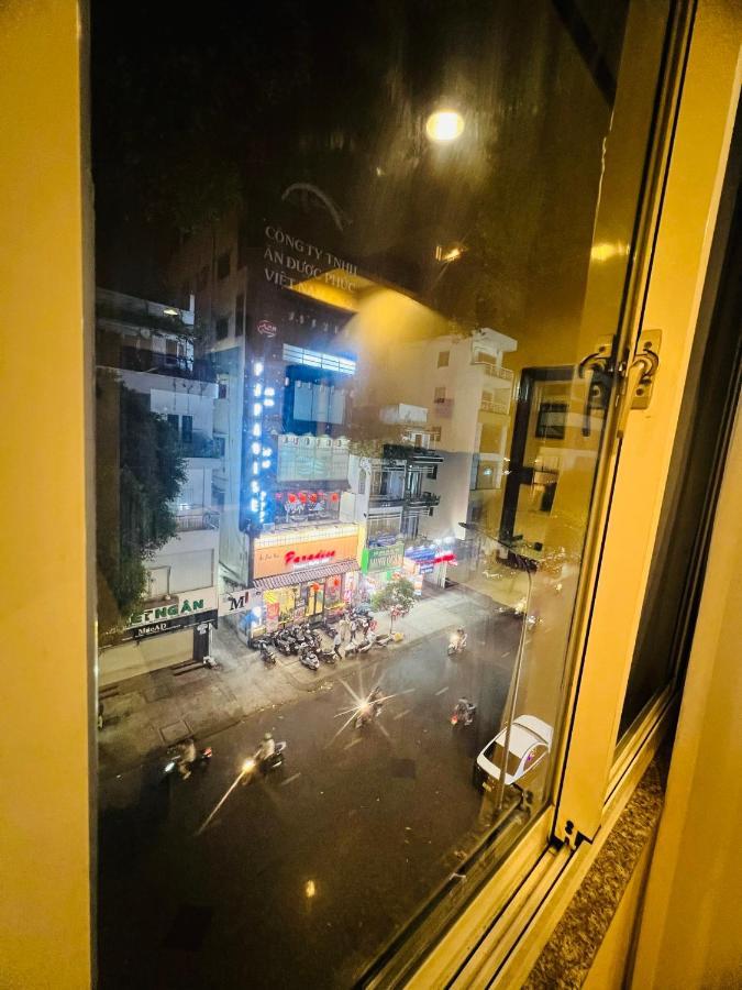 Lucasta Saigon Hotel Hô Chi Minh-Ville Extérieur photo