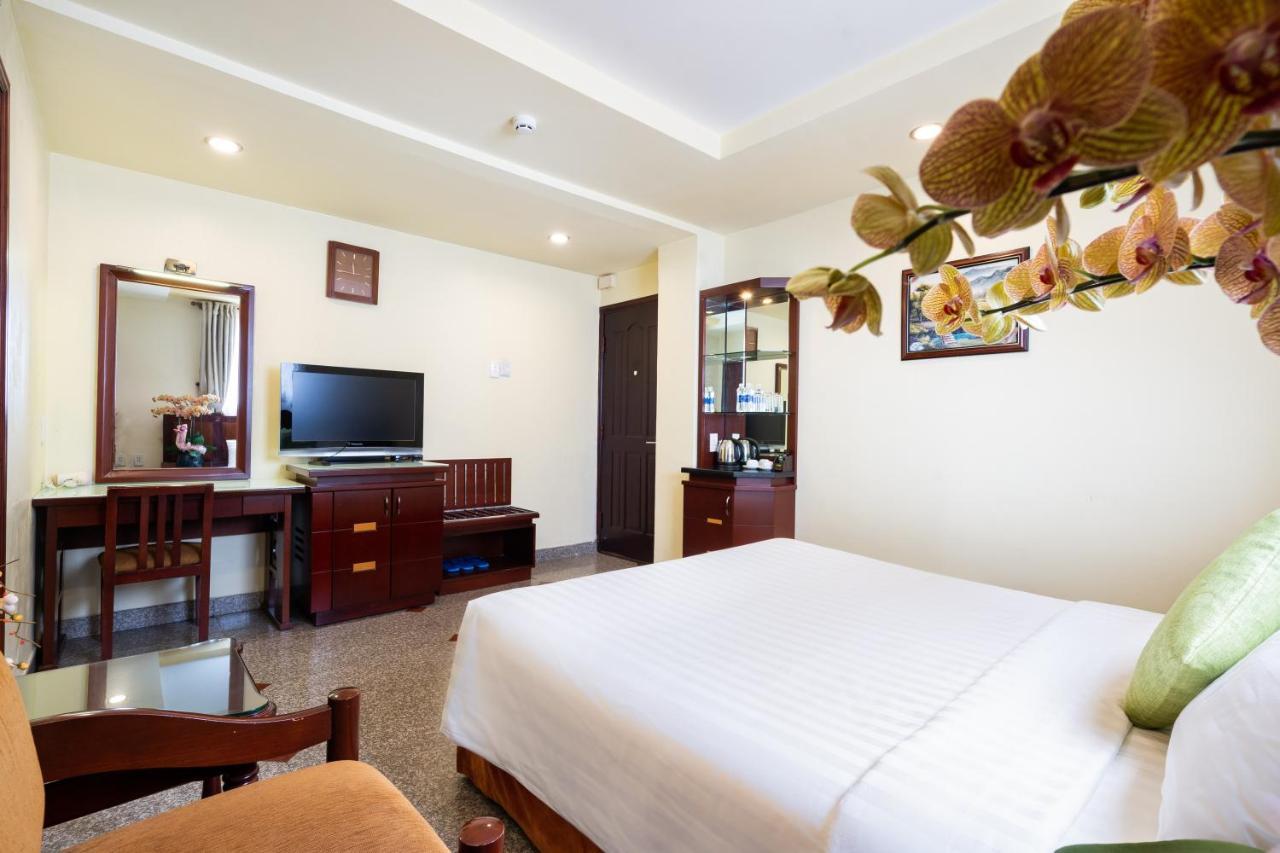 Lucasta Saigon Hotel Hô Chi Minh-Ville Extérieur photo