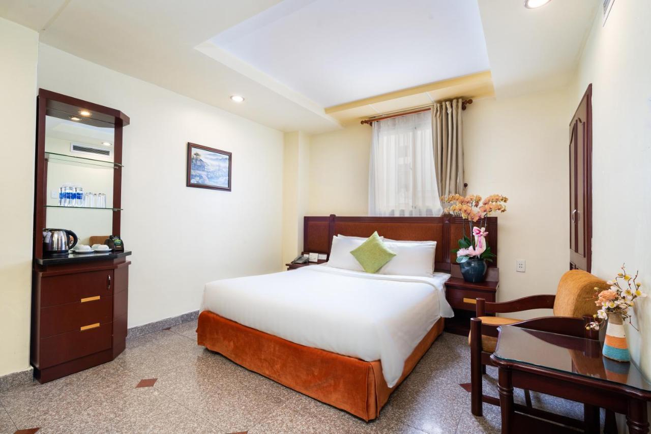 Lucasta Saigon Hotel Hô Chi Minh-Ville Extérieur photo
