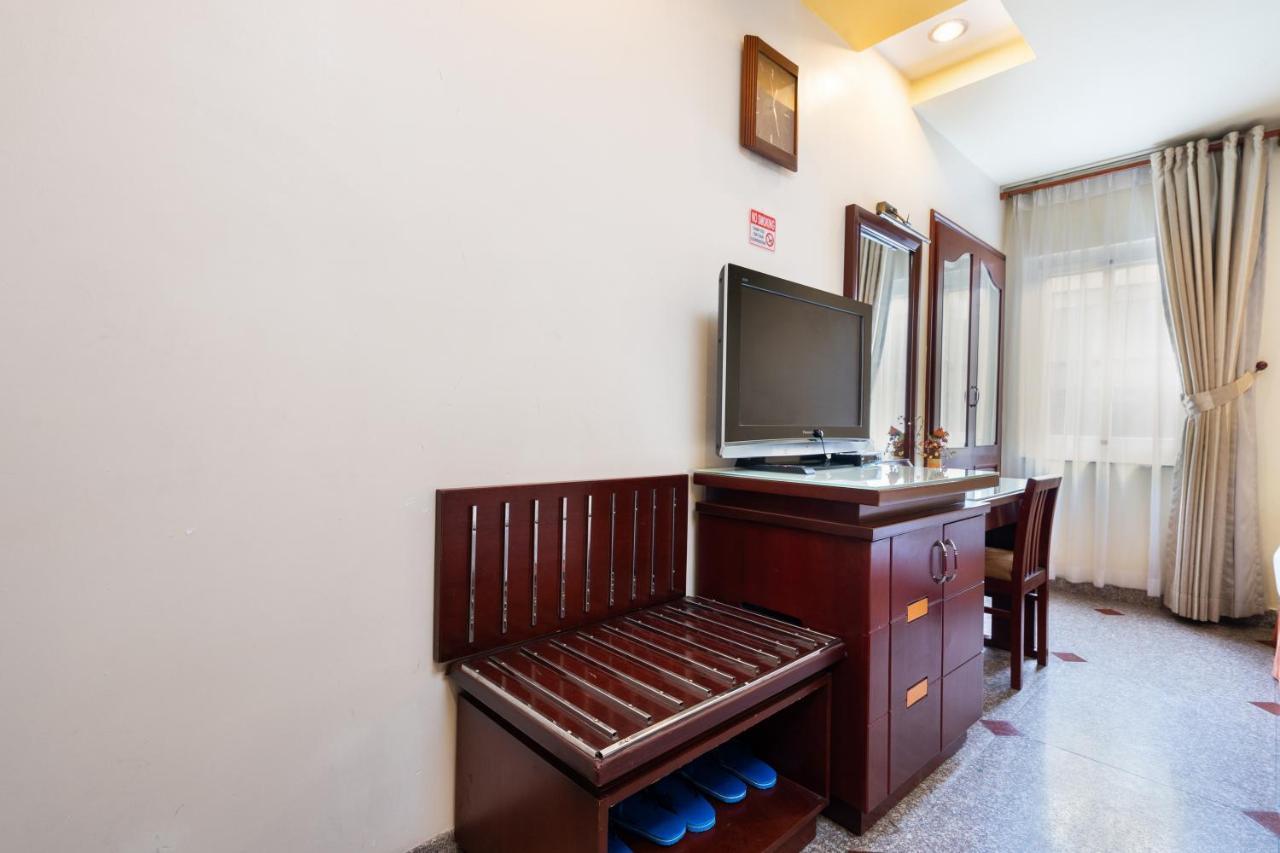 Lucasta Saigon Hotel Hô Chi Minh-Ville Extérieur photo