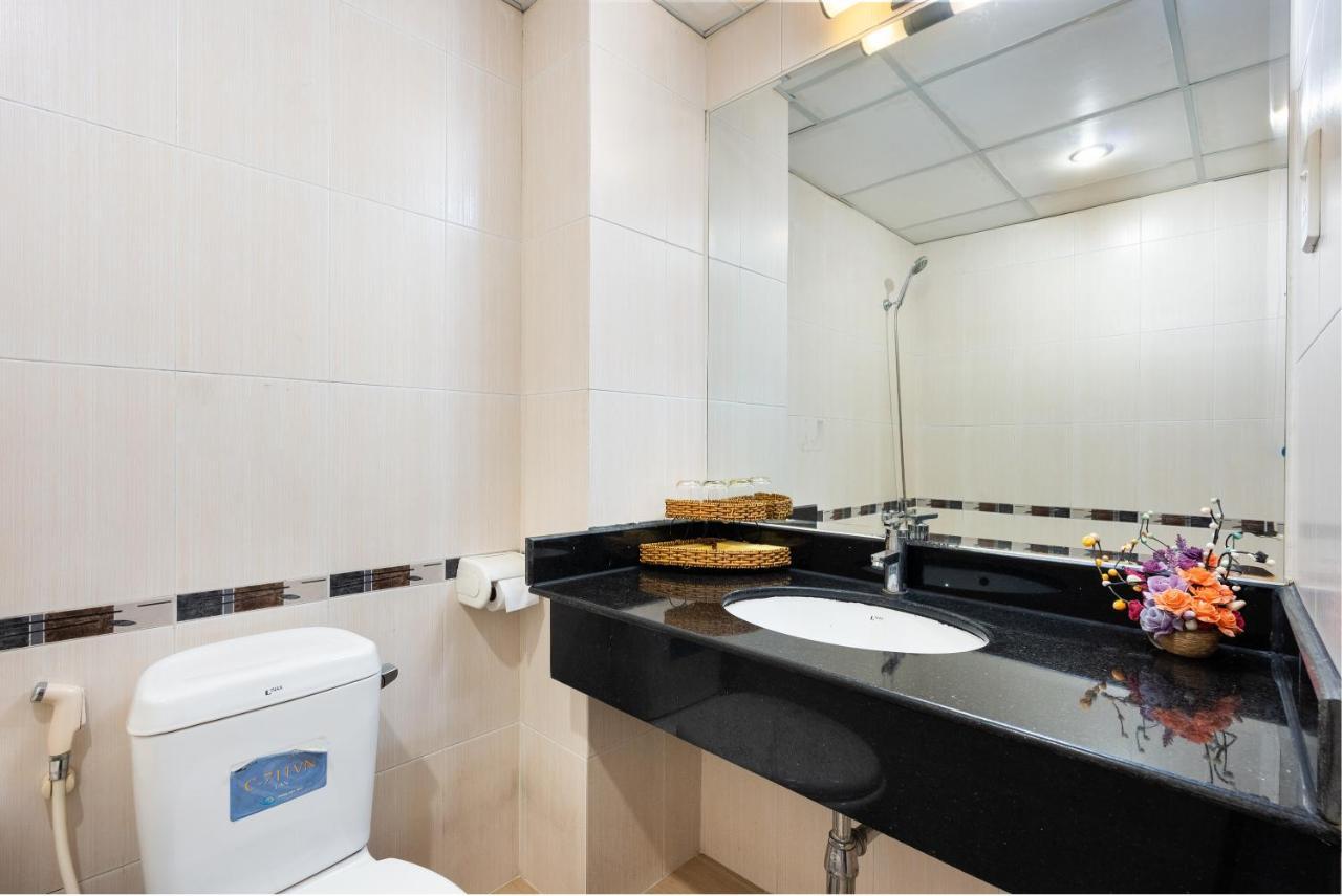 Lucasta Saigon Hotel Hô Chi Minh-Ville Extérieur photo