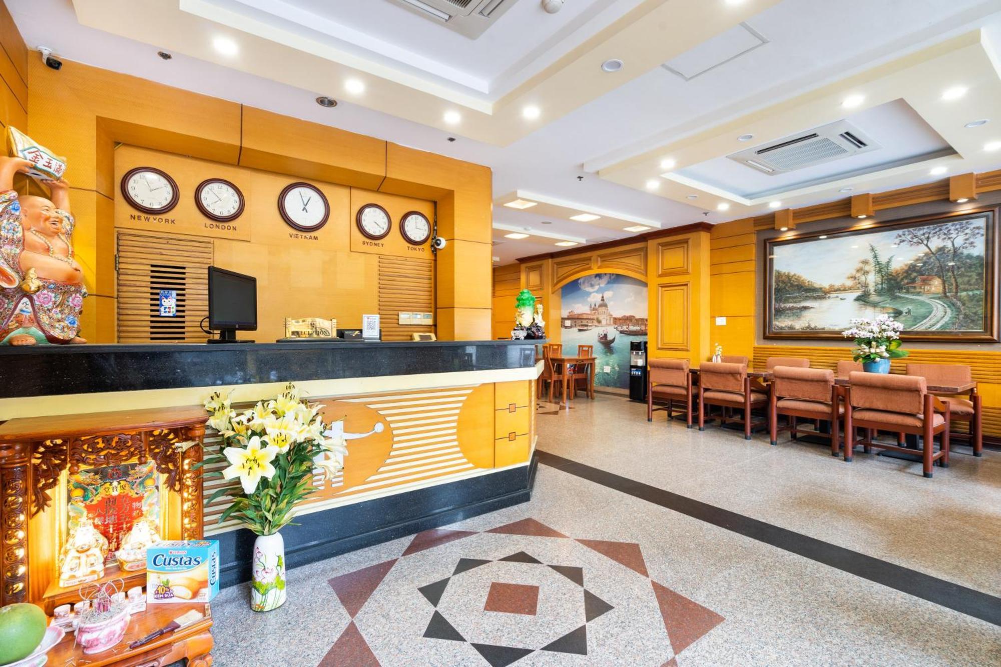 Lucasta Saigon Hotel Hô Chi Minh-Ville Extérieur photo